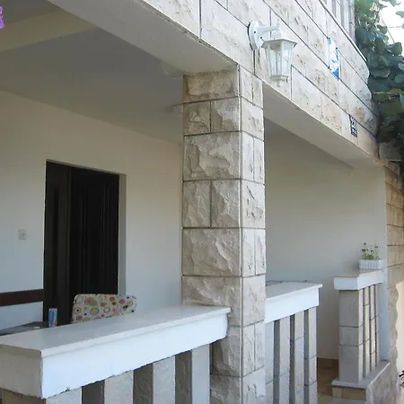 Jelincic * 特罗吉尔