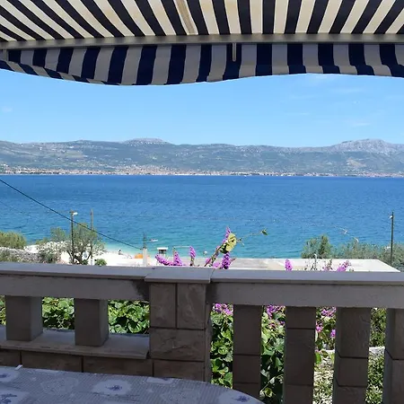 Jelincic Apartment Trogir